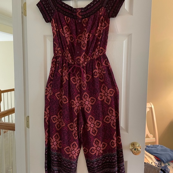 Jumpsuit - Picture 2 of 4